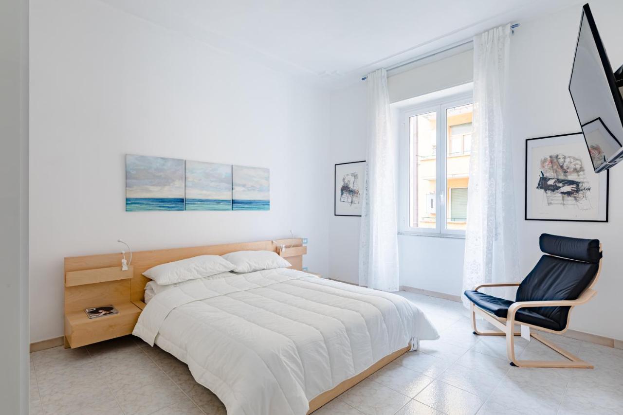 Arezzo Apartment, Metro Bologna E Bus Per La Sapienza, 4 Persone, Wifi Ρώμη Εξωτερικό φωτογραφία